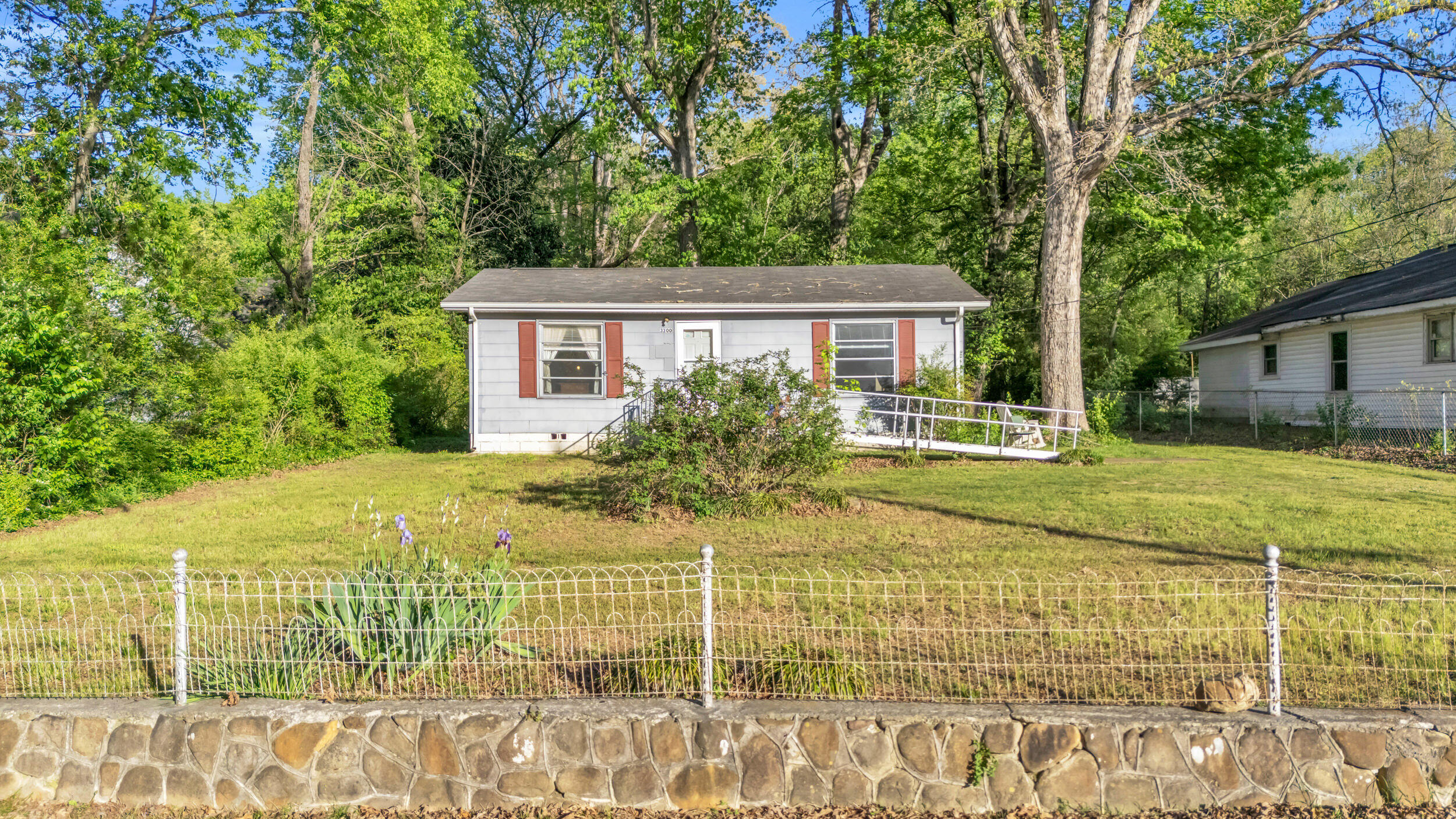 3300 Redding Road, Chattanooga, Tennessee image 9
