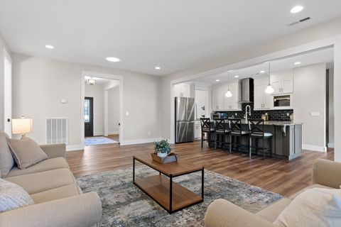 Tiny photo for 280 Pine Ridge Drive, Signal Mountain, TN 37377 (MLS # 1526396)