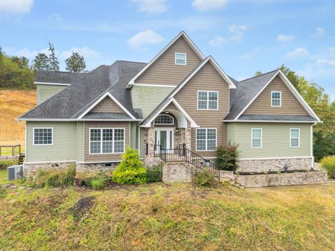 Photo of 54 Whispering Pine Drive, Trenton, GA 30752 (MLS # 1531151)