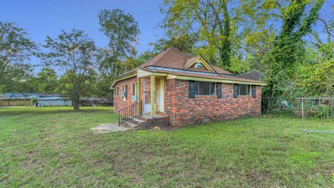 Photo of 1717 Stanfiel Street, Chattanooga, TN 37406 (MLS # 1521504)