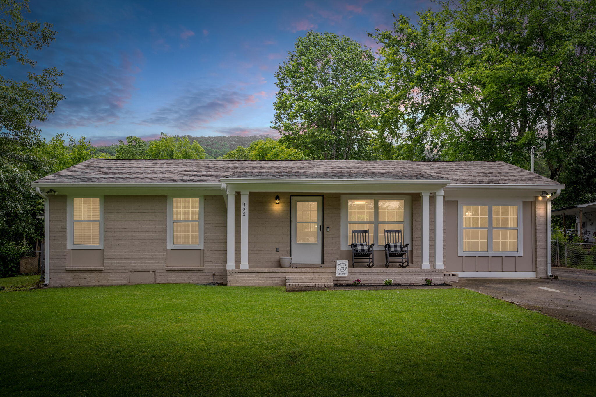 135 Lindsay Street, Dayton, Tennessee image 1