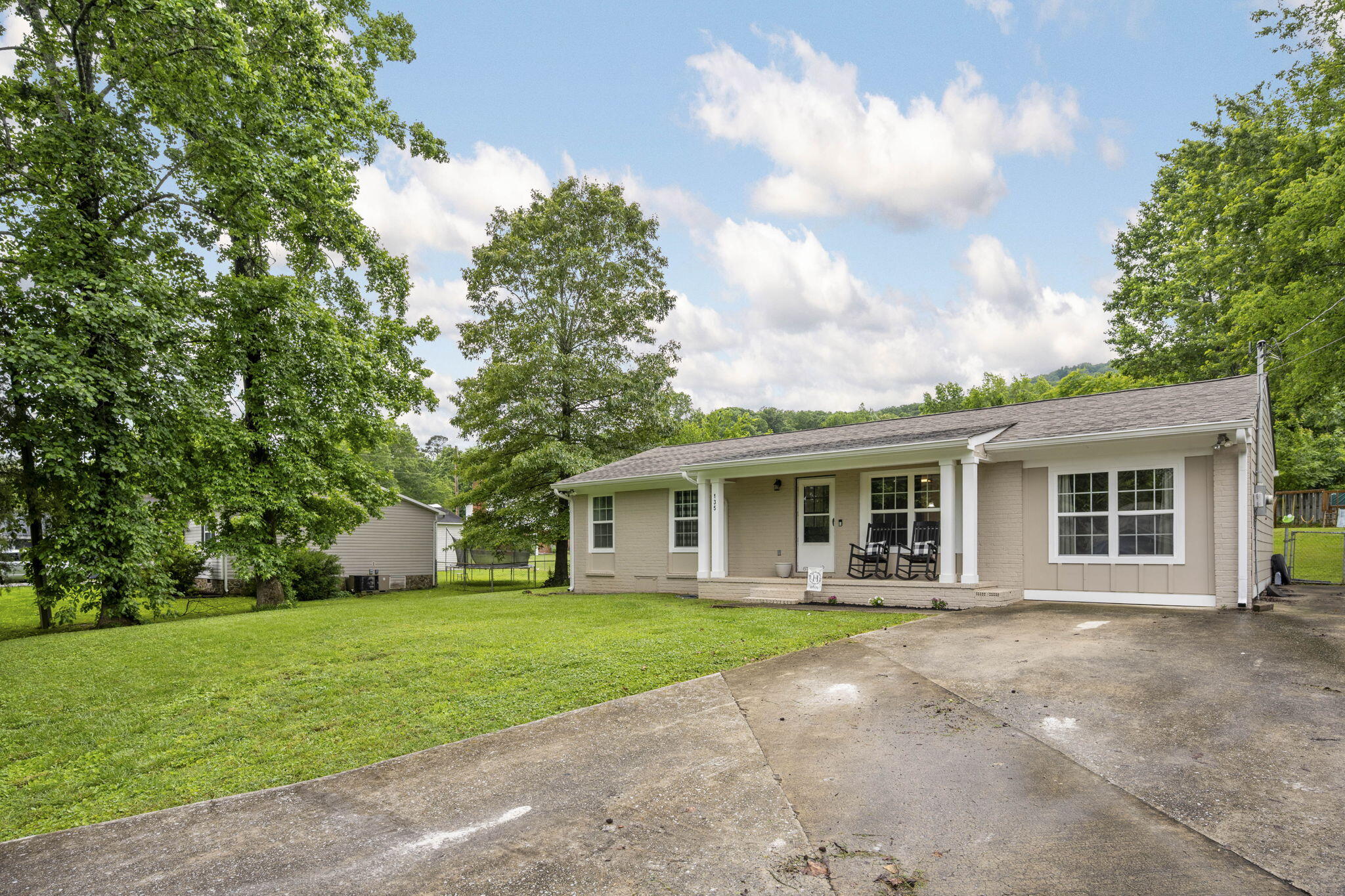 135 Lindsay Street, Dayton, Tennessee image 3
