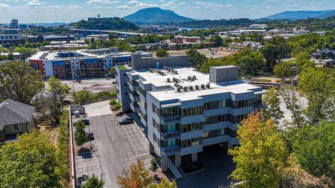 Tiny photo for 411 Fairpoint Street, Chattanooga, TN 37405 (MLS # 1524838)