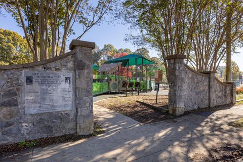 Tiny photo for 1037 Garnett Avenue, Chattanooga, TN 37405 (MLS # 1527250)