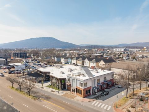 Homes For Sale - 8 W 17th Street<br/> Hamilton County, Chattanooga, TN 37408