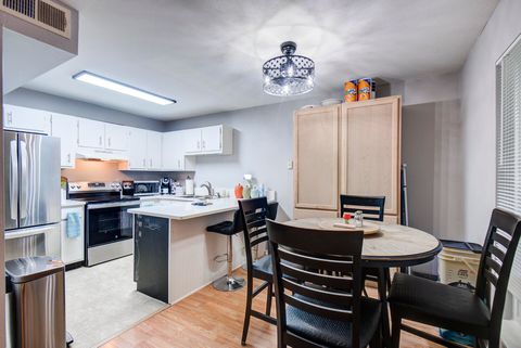 Tiny photo for 900 Mountain Creek Road, Chattanooga, TN 37405 (MLS # 1527529)