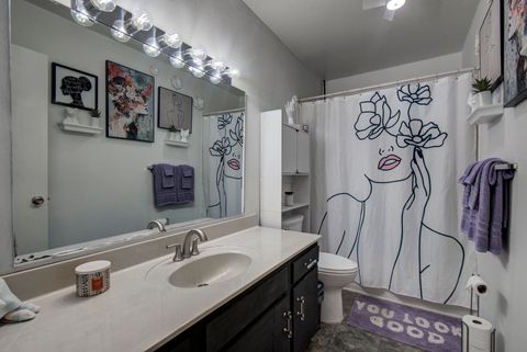 Tiny photo for 900 Mountain Creek Road, Chattanooga, TN 37405 (MLS # 1527529)