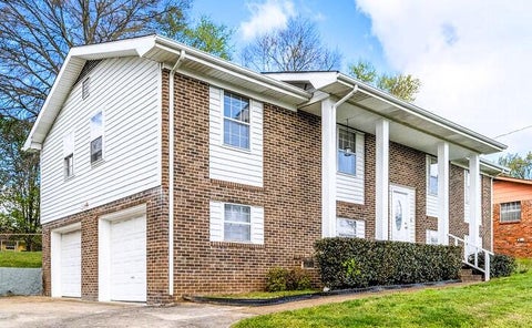 Photo of 111 Edgewood Circle, Fort Oglethorpe, GA 30742 (MLS # 1535825)