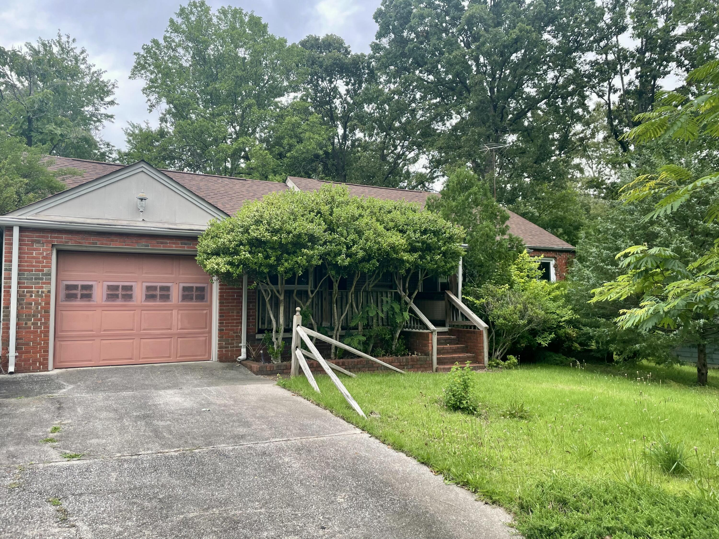 412 Howard Circle, Chattanooga, Tennessee image 1