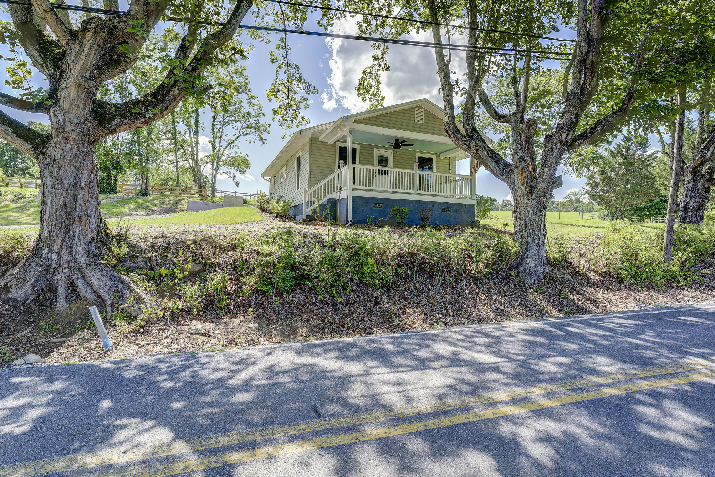 109 S Clear Springs Road, Limestone, Tennessee image 1