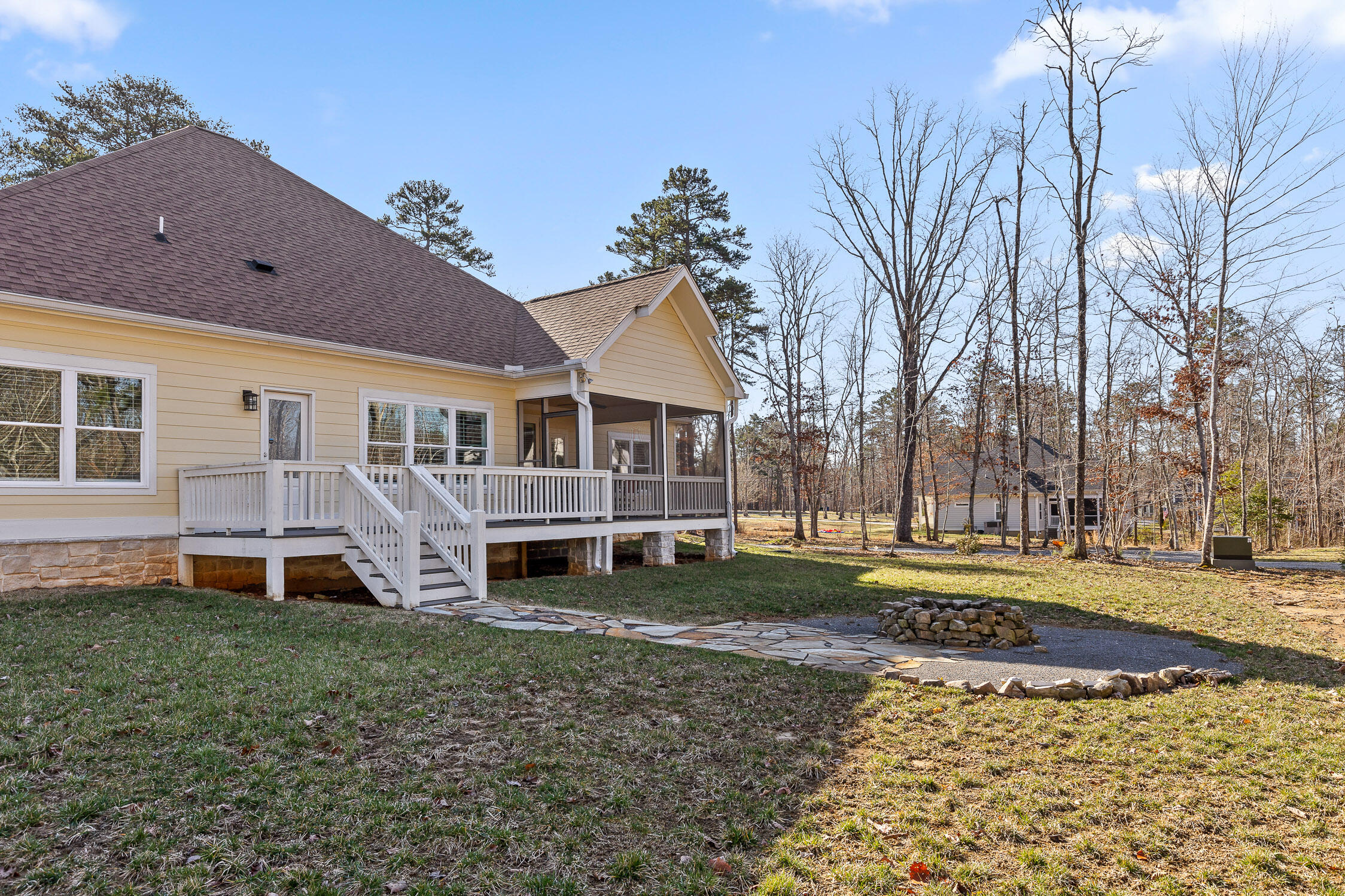 8229 Hixson Springs Road, Signal Mountain, Tennessee image 38