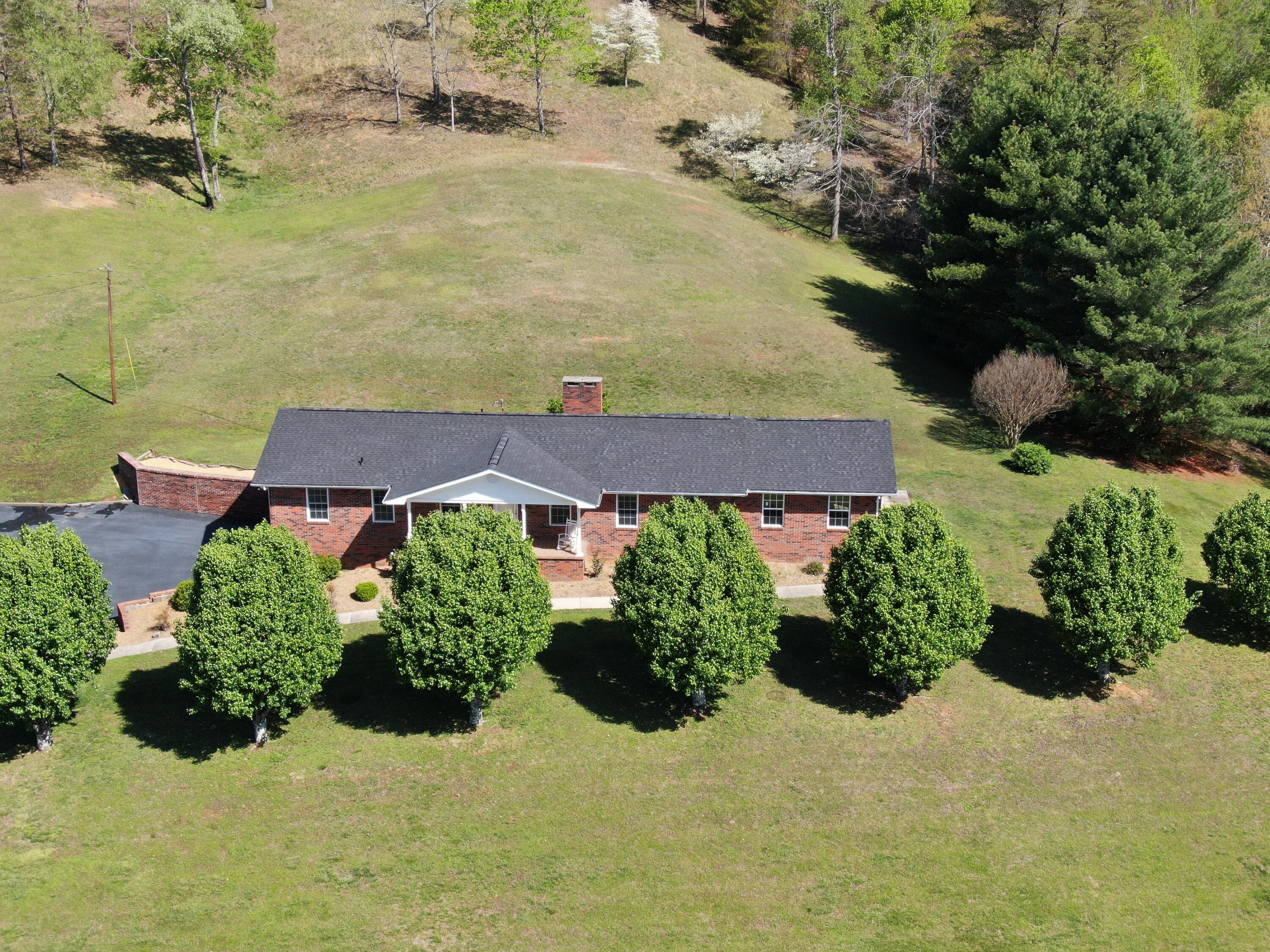 685 Lockhart Road, Dunlap, Tennessee image 2