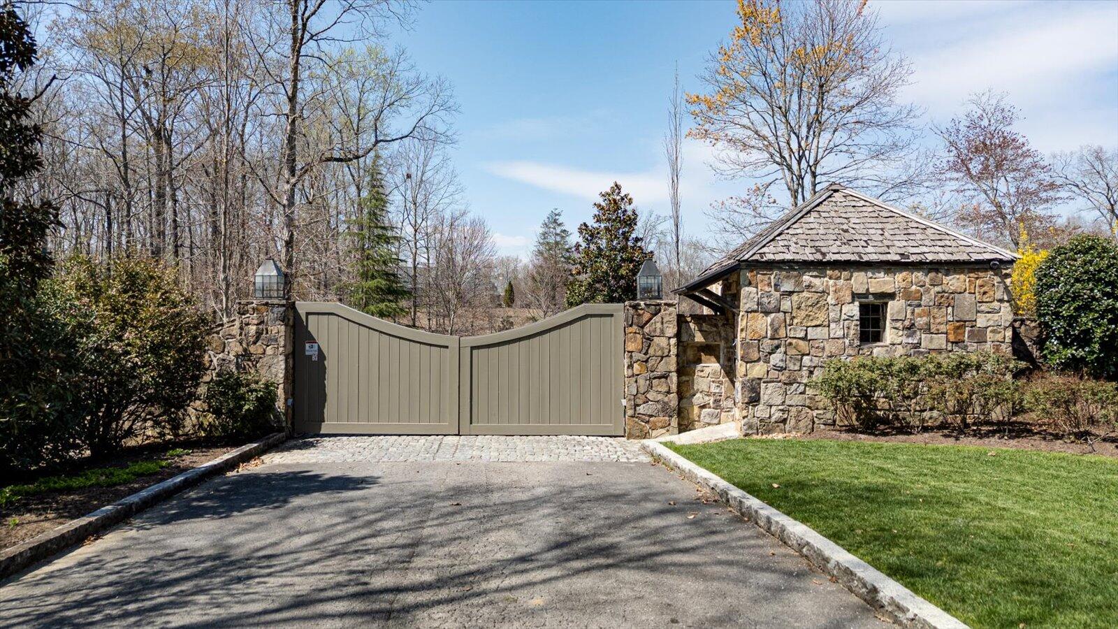 115 Tremolat Lane, Cleveland, Tennessee image 3