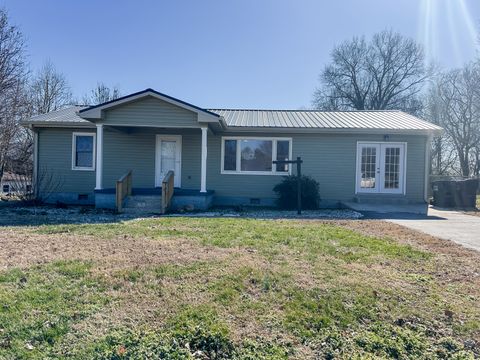 Photo of 2404 Main Street, Pikeville, TN 37367 (MLS # 1527839)