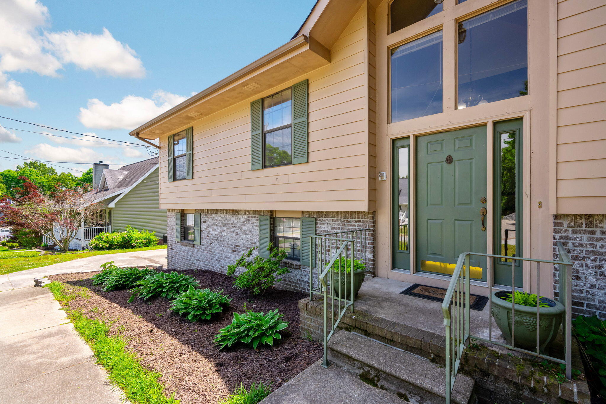 612 Northbrook Drive