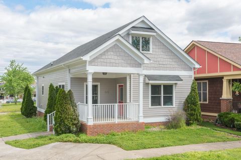 Tiny photo for 515 E 18th Street, Chattanooga, TN 37408 (MLS # 1530689)