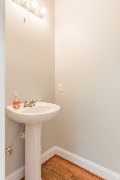 Tiny photo for 515 E 18th Street, Chattanooga, TN 37408 (MLS # 1530689)