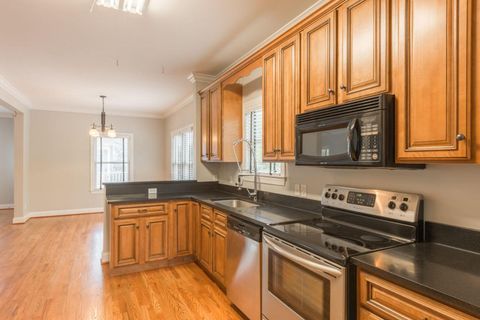 Tiny photo for 515 E 18th Street, Chattanooga, TN 37408 (MLS # 1530689)