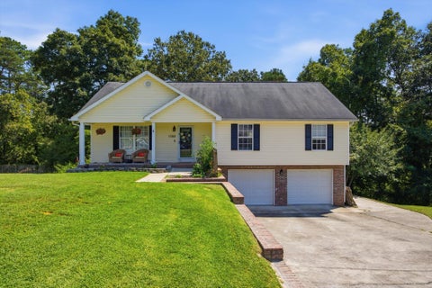 Homes For Sale - 1760 Haleigh Terrace<br/> Soddy Daisy, TN 37379