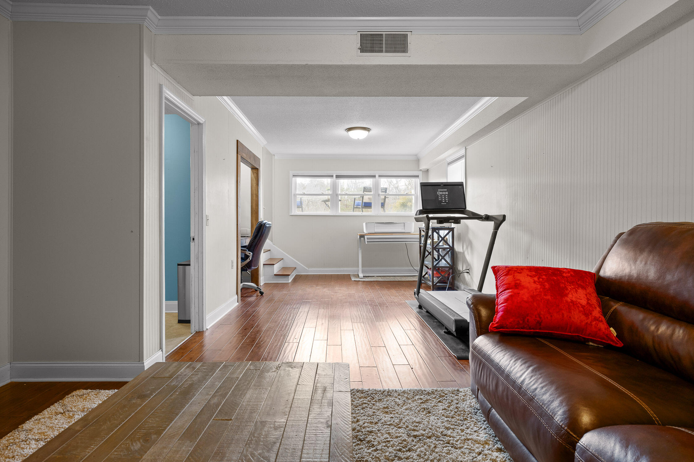 Hixson, Tennessee 37343, United States, 3 Bedrooms Bedrooms, ,2 BathroomsBathrooms,Residential,Contingent,84374