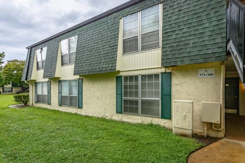 Photo of 900 Mountain Creek Road, Chattanooga, TN 37405 (MLS # 1518757)