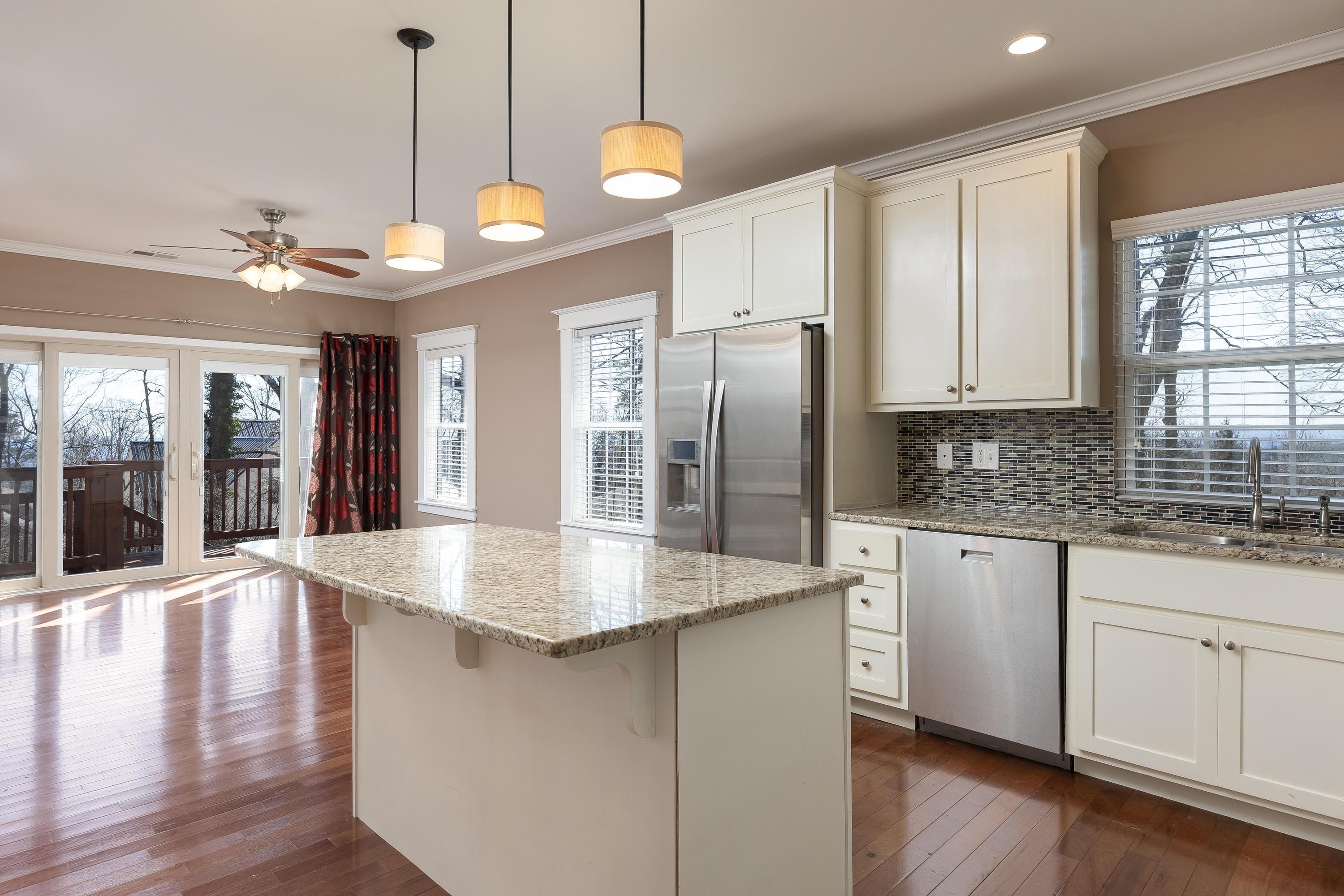 309 N Bragg Avenue, Lookout Mountain, Tennessee image 6