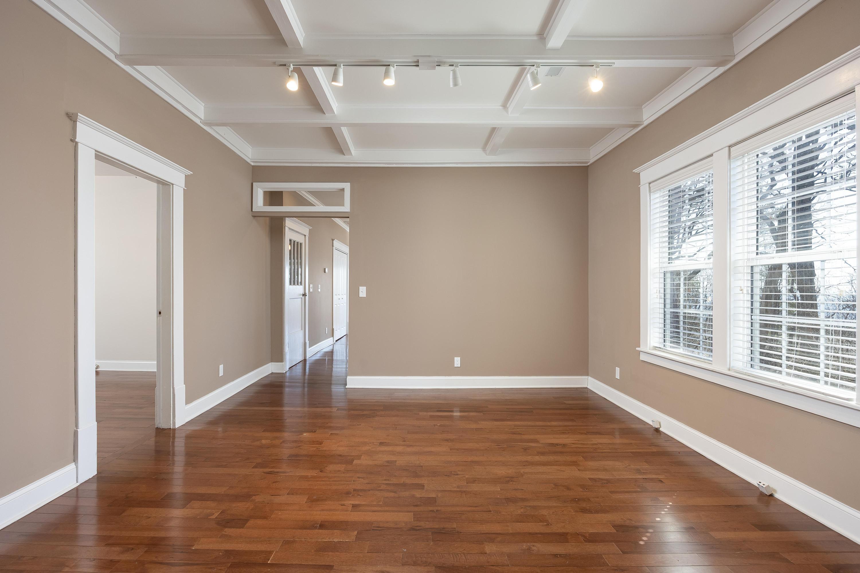 309 N Bragg Avenue, Lookout Mountain, Tennessee image 5