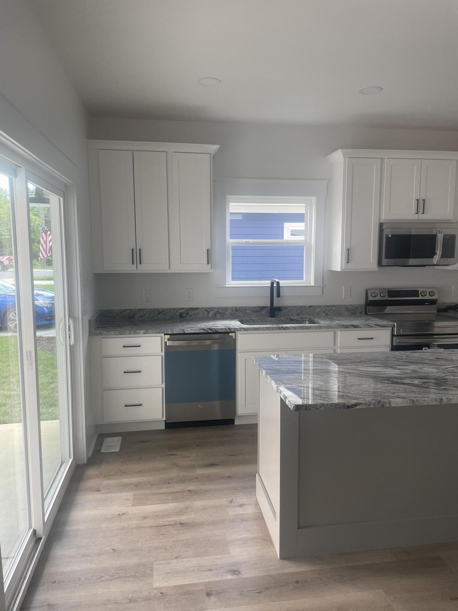 3113 Parkstone Cove NW