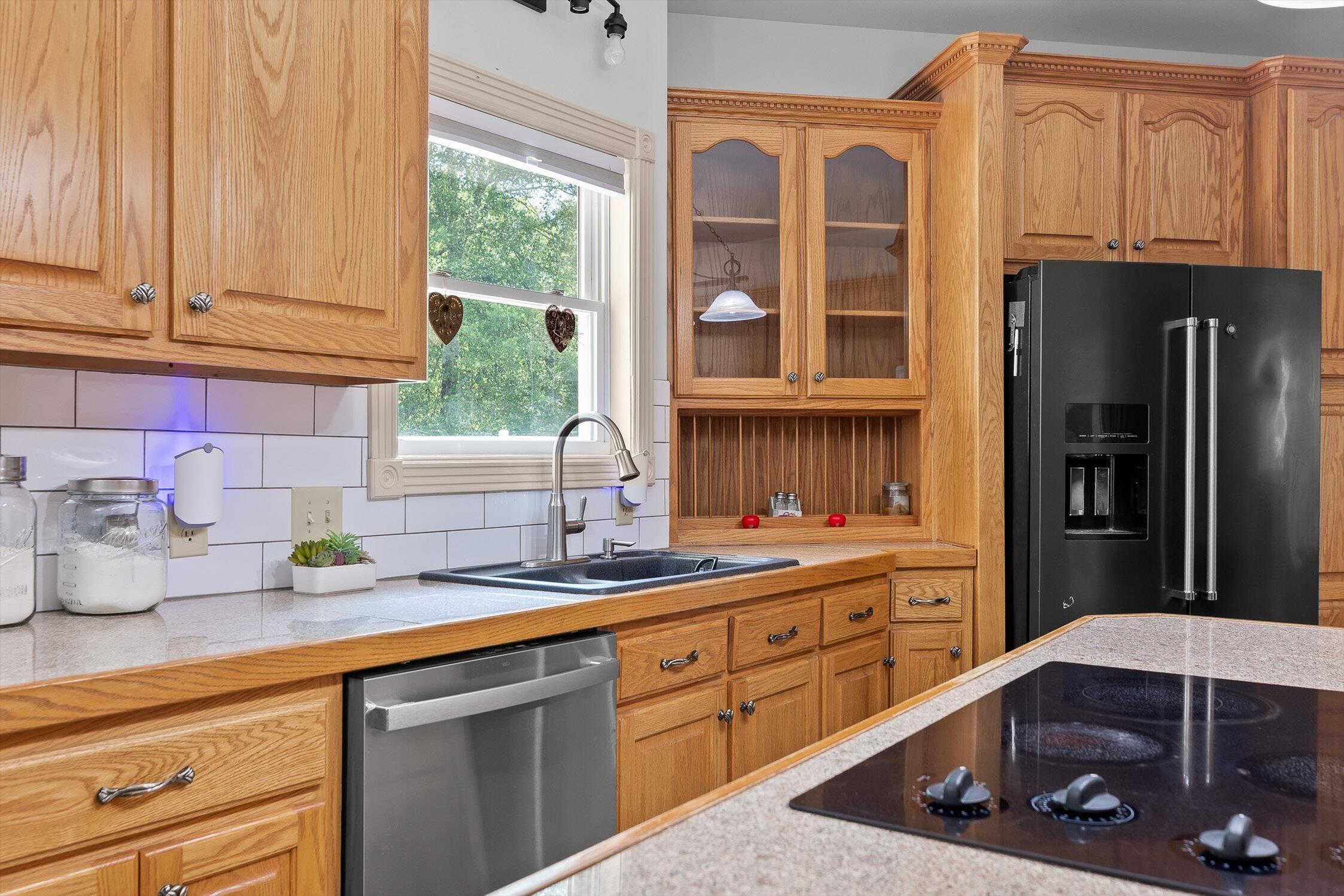 Dayton, Tennessee 37321, United States, 3 Bedrooms Bedrooms, ,3 BathroomsBathrooms,Residential,Active,164489