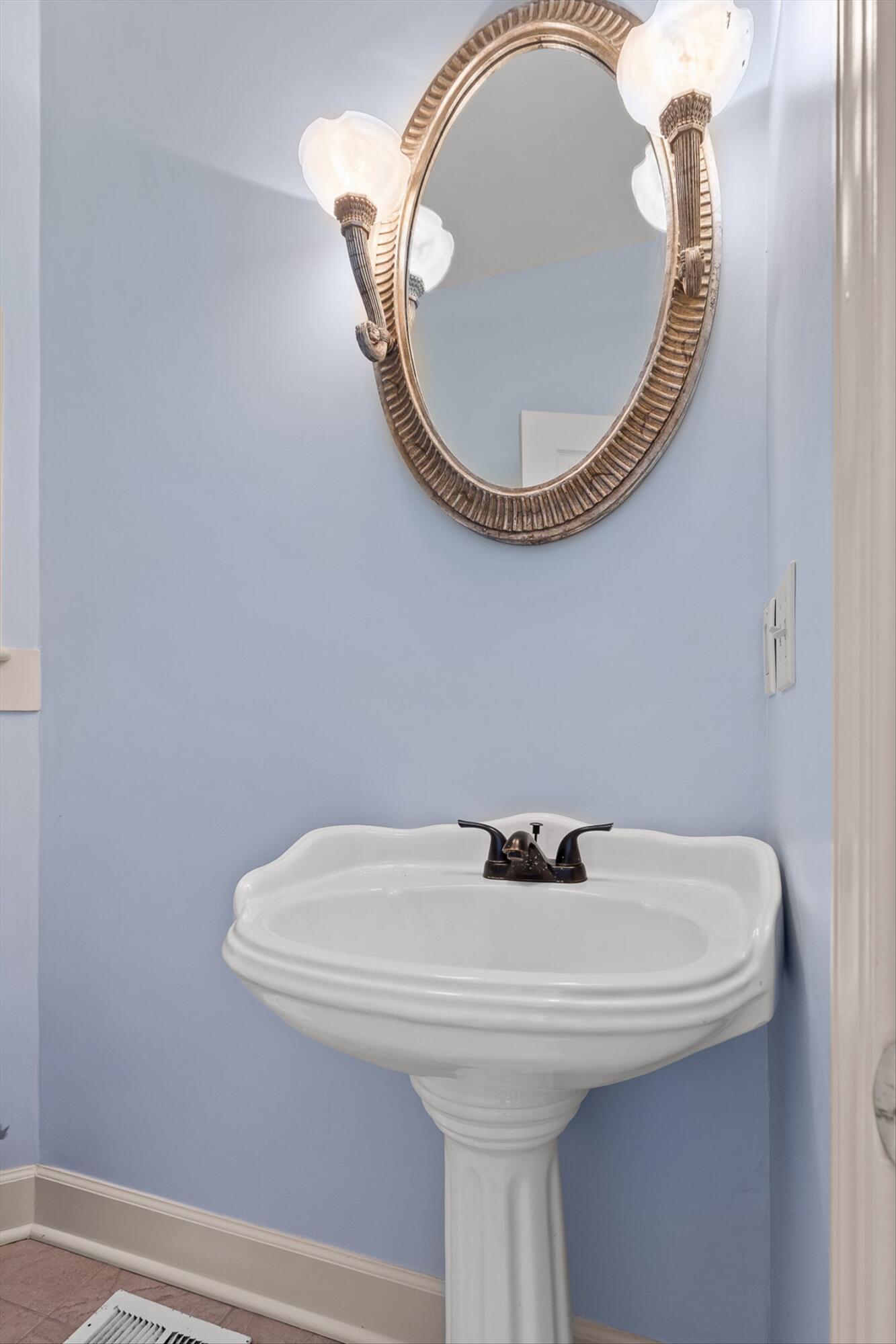 Dayton, Tennessee 37321, United States, 3 Bedrooms Bedrooms, ,3 BathroomsBathrooms,Residential,Active,164489