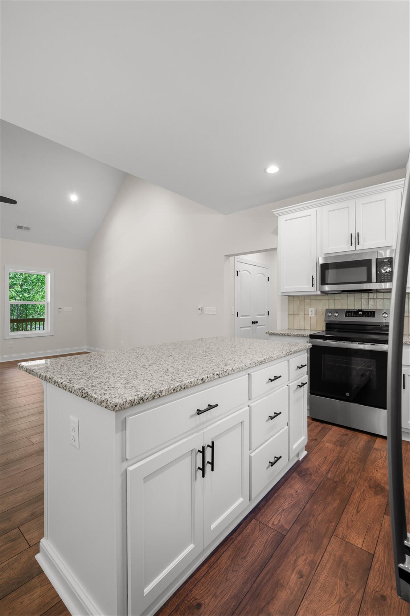 Soddy Daisy, Tennessee 37379, United States, 3 Bedrooms Bedrooms, ,2 BathroomsBathrooms,Residential,Active,108378