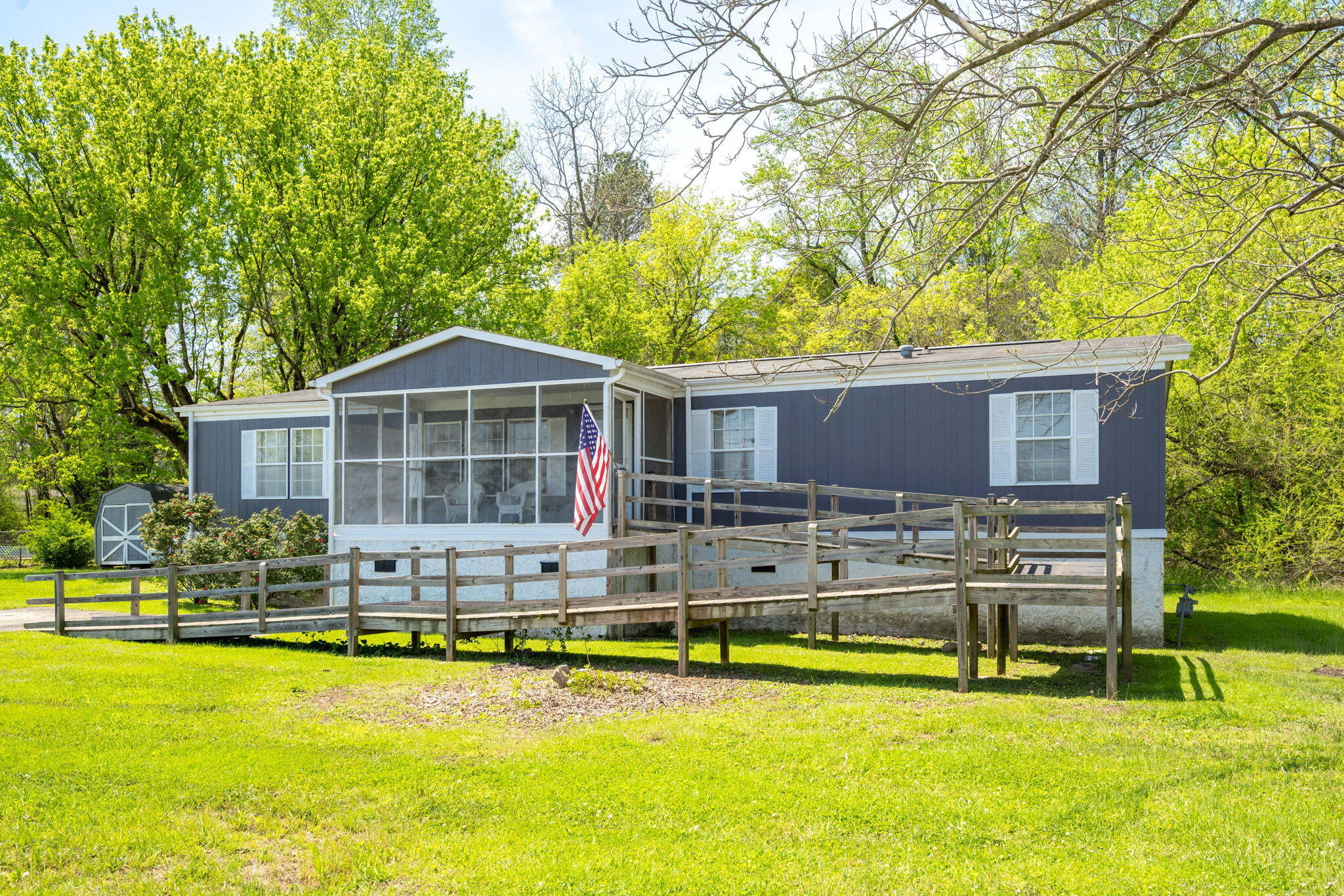 191 Depot Street, Soddy Daisy, Tennessee image 3