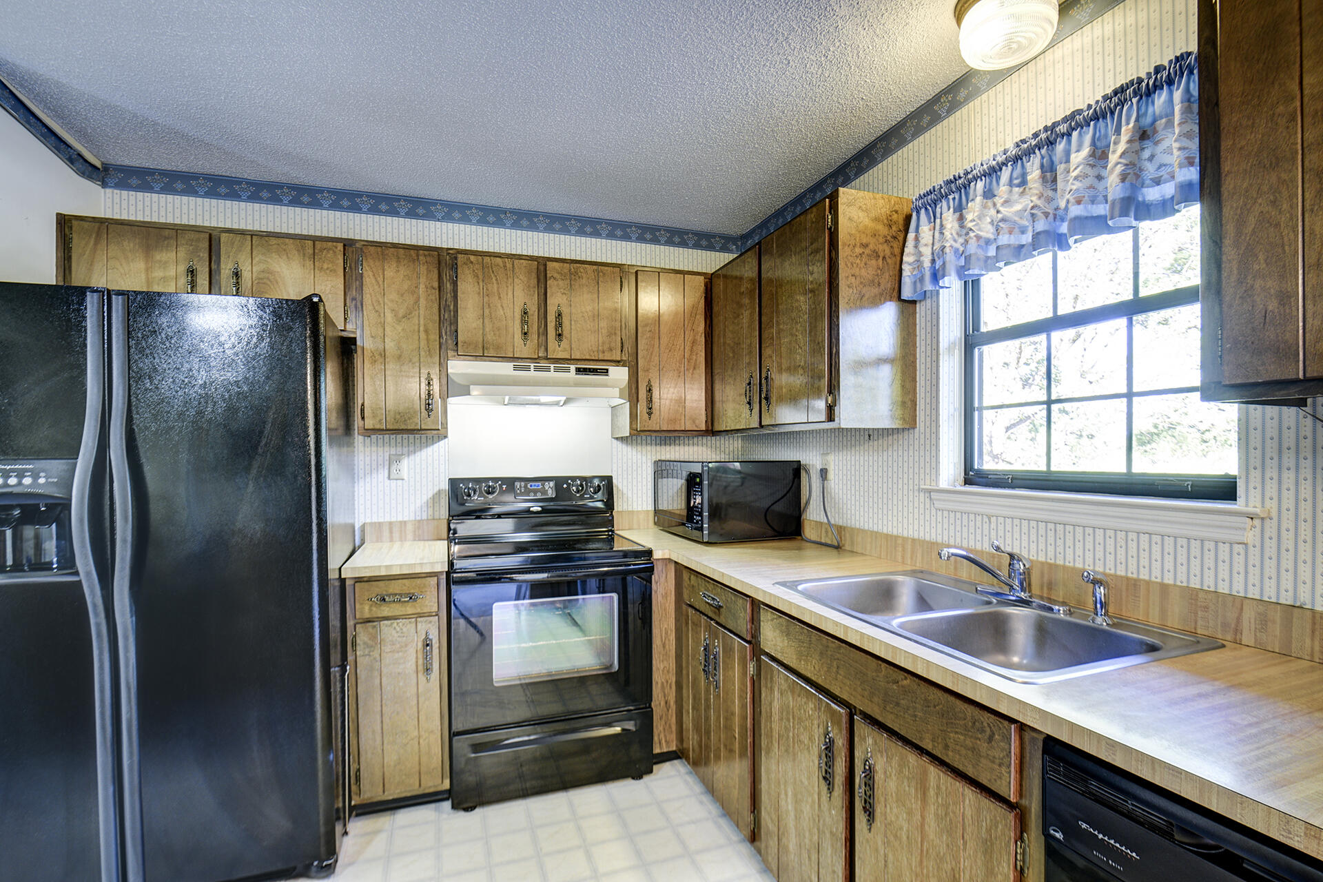 8121 Blue Spruce Drive, Hixson, Tennessee image 12