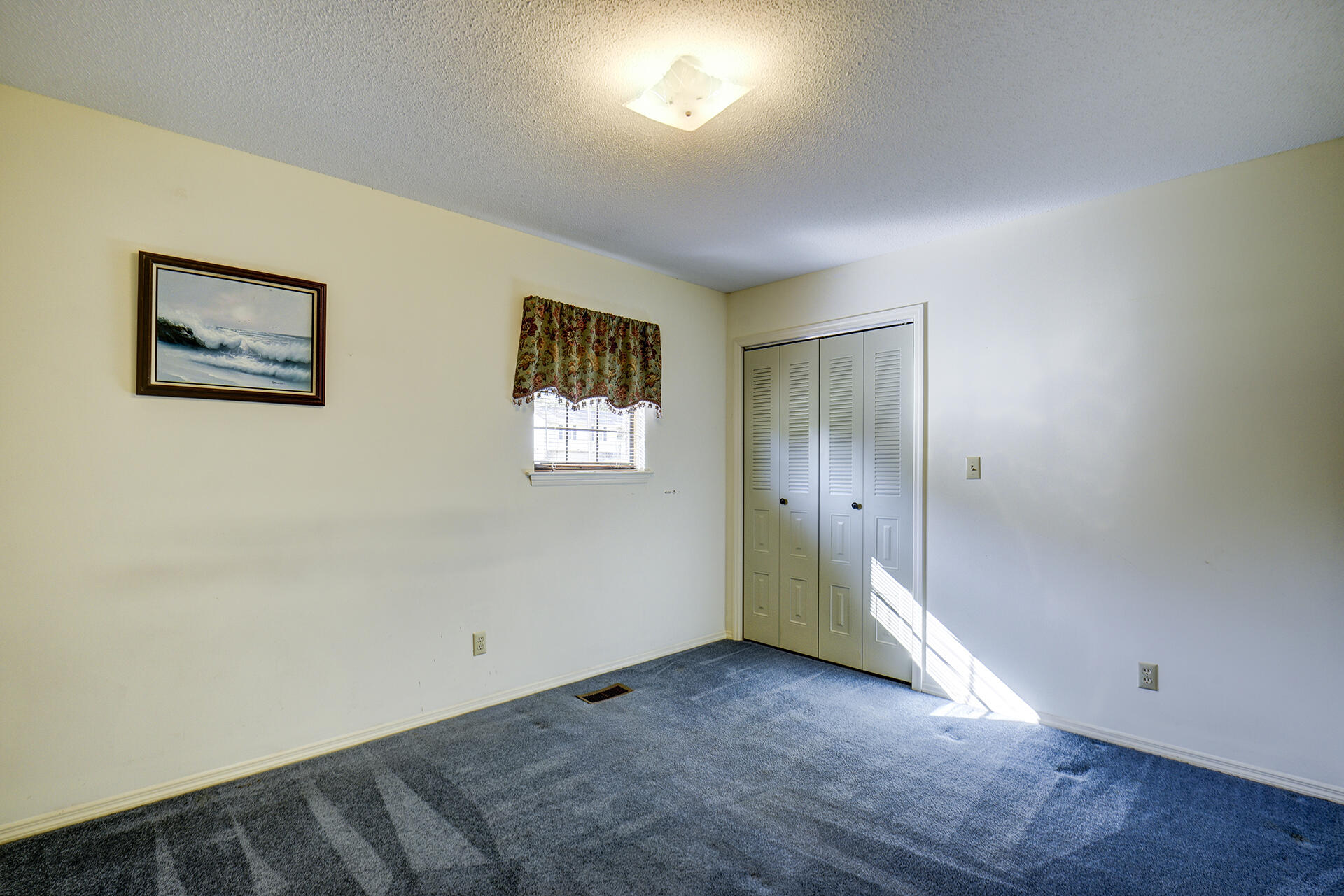 8121 Blue Spruce Drive, Hixson, Tennessee image 13