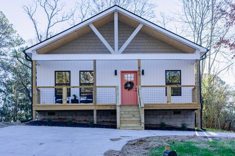 Photo of 900 Line Street, Chattanooga, TN 37404 (MLS # 1526648)