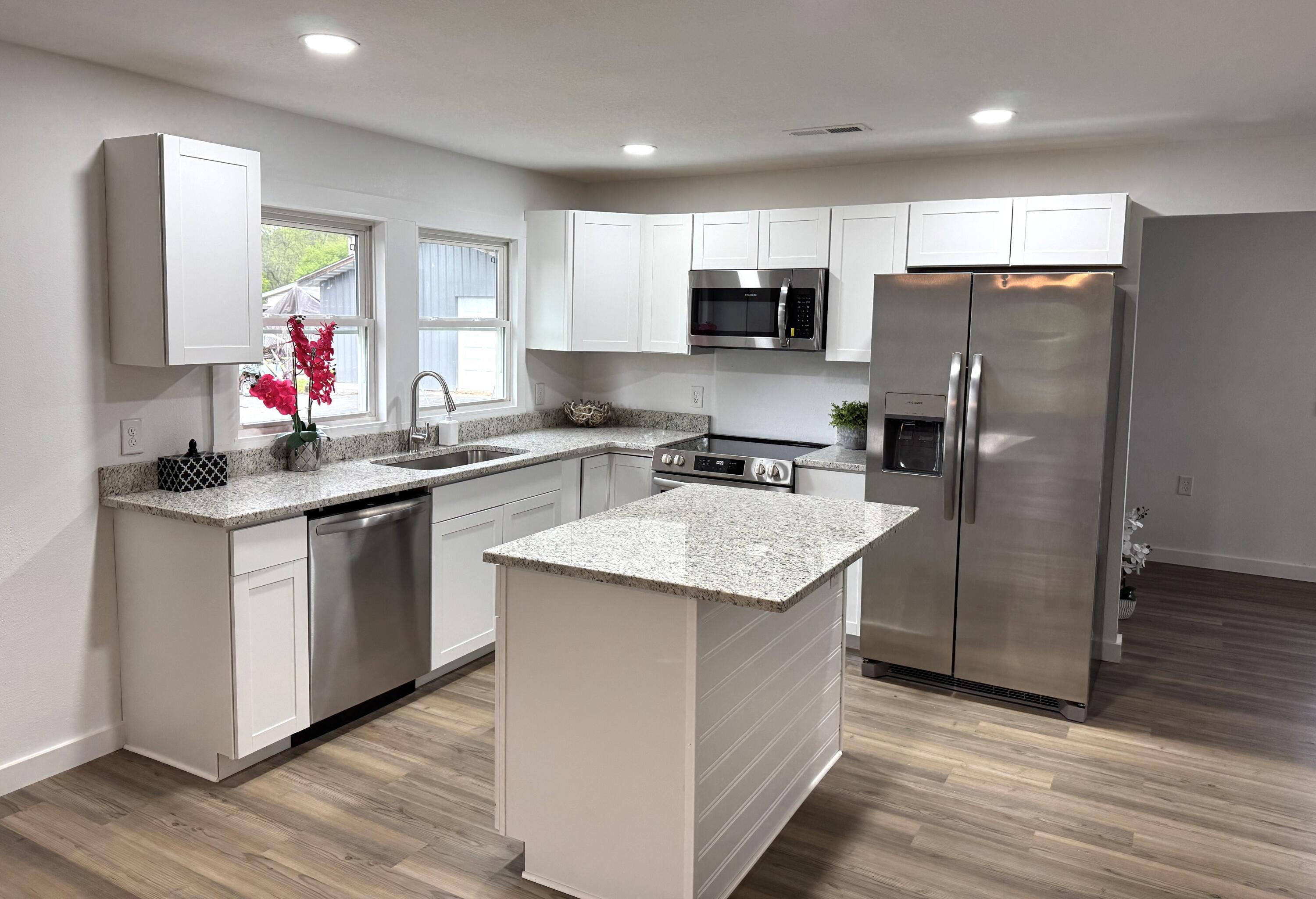 4729 Strawberry Plains Pike, Knoxville, Tennessee image 3