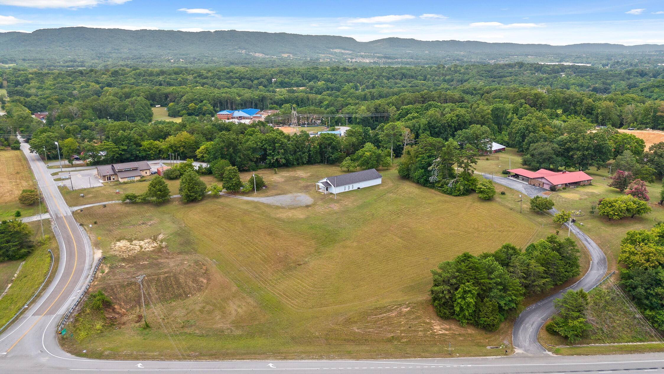 8959 Career Lane, Harrison, Tennessee image 5