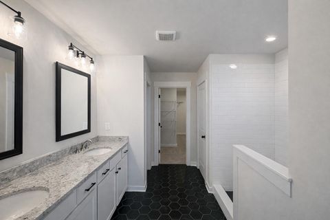 Tiny photo for 8298 Shrewsbury Lane, Ooltewah, TN 37363 (MLS # 1510978)