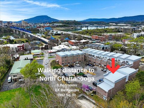 Photo of 229 Delmont Street, Chattanooga, TN 37405 (MLS # 1530755)