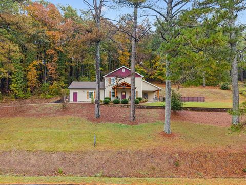 Photo of 428 Lower Dug Gap Road SW, Dalton, GA 30720 (MLS # 1523179) Photo of 428 Lower Dug Gap Road SW, Dalton, GA 30720 (MLS # 1523179)