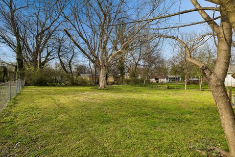Tiny photo for 1009 N Hawthorne Street, Chattanooga, TN 37406 (MLS # 1529840)