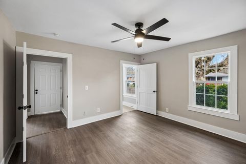 Tiny photo for 1009 N Hawthorne Street, Chattanooga, TN 37406 (MLS # 1529840)