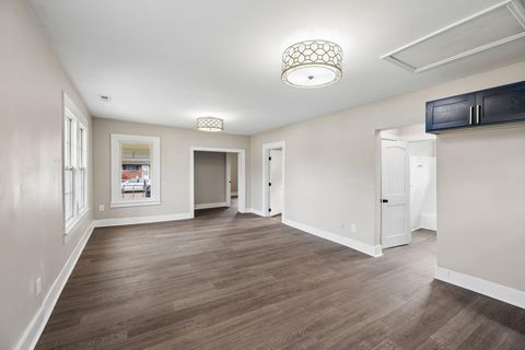 Tiny photo for 1009 N Hawthorne Street, Chattanooga, TN 37406 (MLS # 1529840)