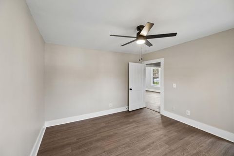 Tiny photo for 1009 N Hawthorne Street, Chattanooga, TN 37406 (MLS # 1529840)