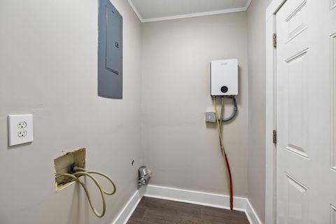 Tiny photo for 1009 N Hawthorne Street, Chattanooga, TN 37406 (MLS # 1529840)