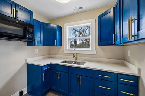 Tiny photo for 1009 N Hawthorne Street, Chattanooga, TN 37406 (MLS # 1529840)