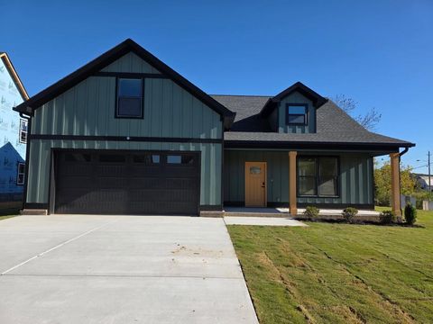 Photo of 106 Arthur Lane NW, Cleveland, TN 37312 (MLS # 1519780)