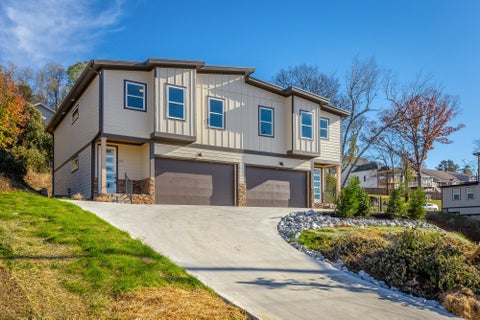 Photo of 646 Ladd Avenue, Chattanooga, TN 37405 (MLS # 1537995)