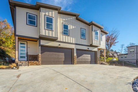 Photo of 646 Ladd Avenue, Chattanooga, TN 37405 (MLS # 1537995)