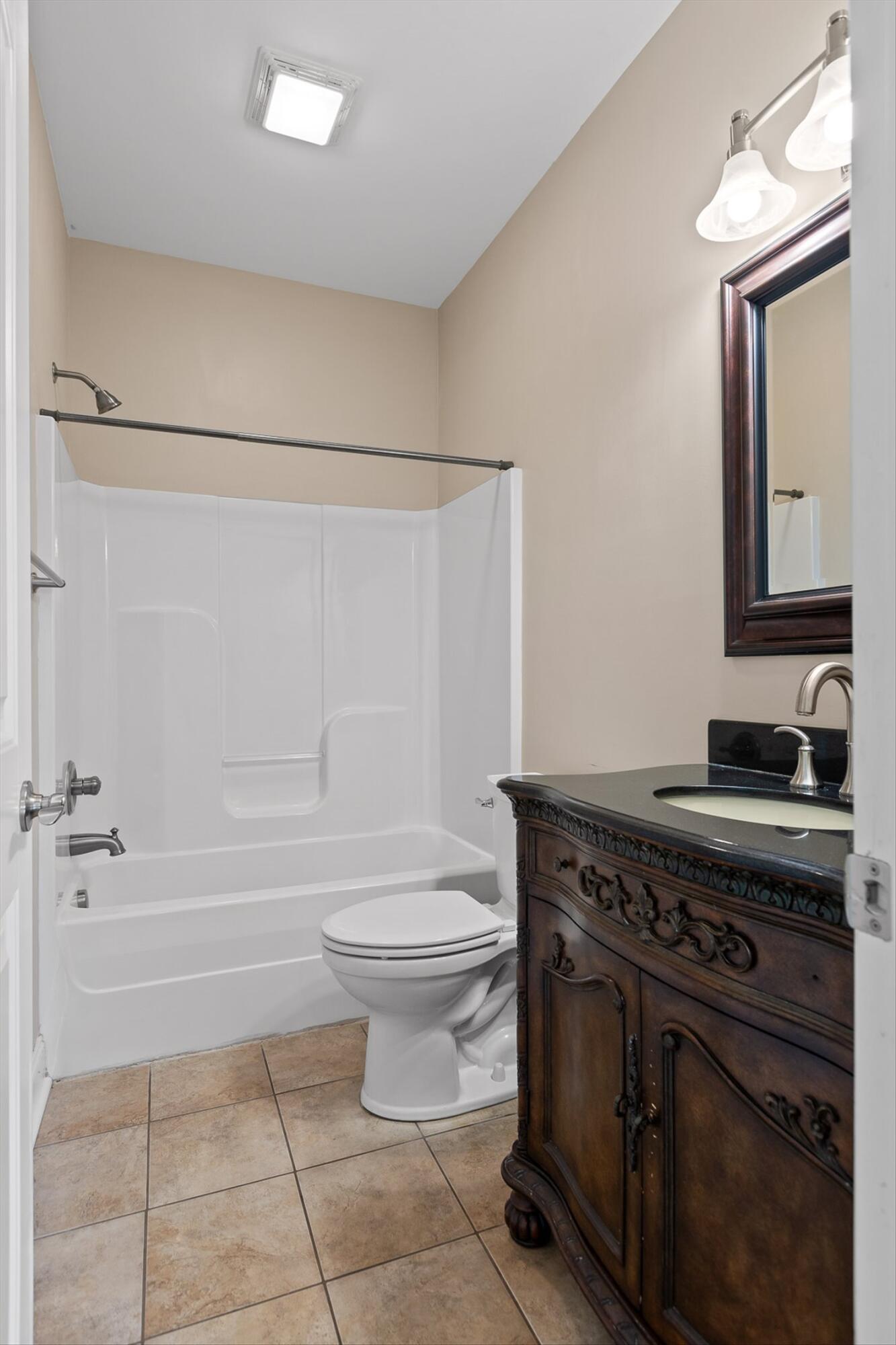 Chattanooga, Tennessee 37421, United States, 4 Bedrooms Bedrooms, ,2 BathroomsBathrooms,Residential,Pending,202807